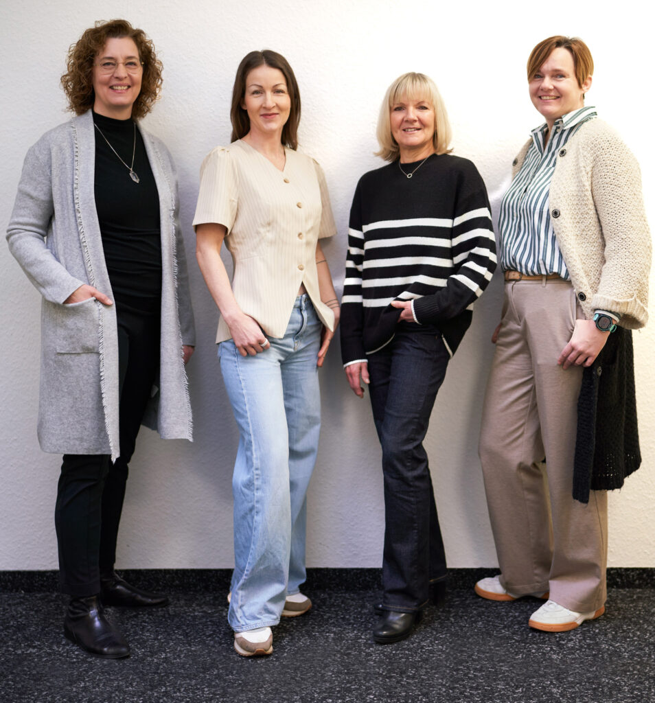 Gruppen-Bild InBeST: Dr. Judith Arnscheid, Dr. Vera Gordi, Daniela Korte, Katja Fischer